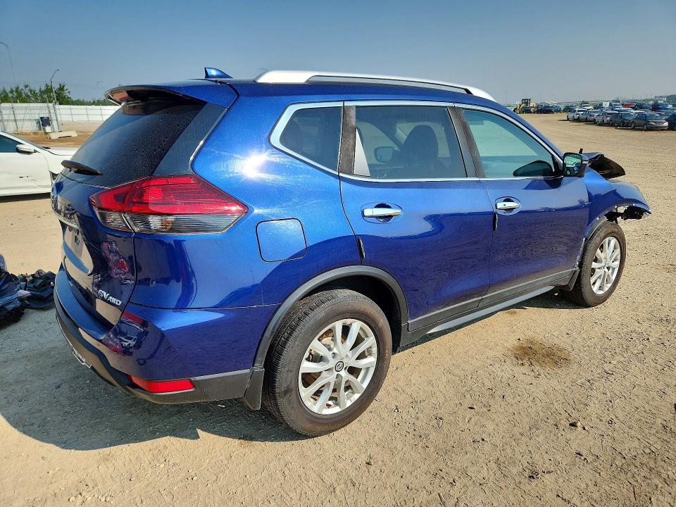 62004466 :رقم المزاد ، 5N1AT2MV4HC744090 vin ، 2017 Nissan Rogue مزاد بيع