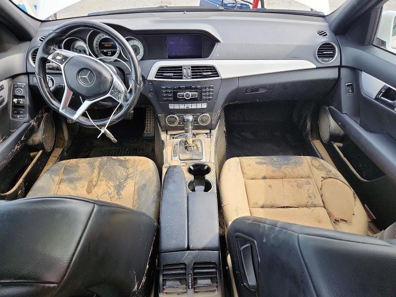 2013 Mercedes-benz C მანქანა იყიდება აუქციონზე, vin: WDDGF4HB3DR245389, აუქციონის ნომერი: 62535096