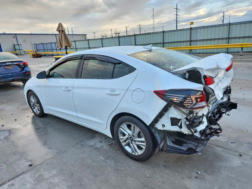 60560996 :رقم المزاد ، 5NPD84LF1LH577080 vin ، 2020 Hyundai Elantra مزاد بيع