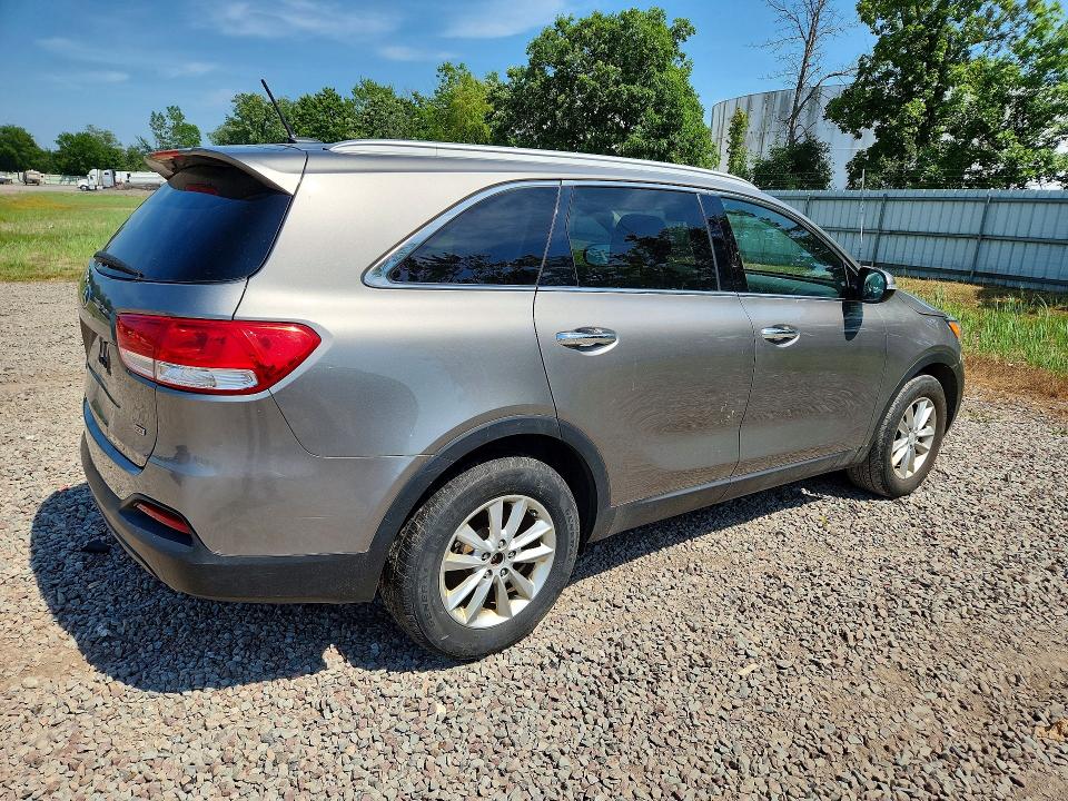 2016 Kia Sorento მანქანა იყიდება აუქციონზე, vin: 5XYPGDA37GG170449, აუქციონის ნომერი: 60293486