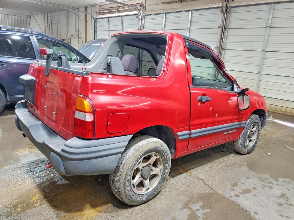 Продаж на аукціоні авто 2001 Chevrolet Tracker, vin: 2CNBJ18C716943937, номер лоту: 60754076