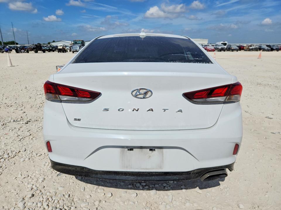 Продажа на аукционе авто 2018 Hyundai Sonata, vin: 5NPE24AF1JH621424, номер лота: 59975676