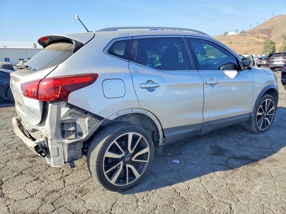Продаж на аукціоні авто 2017 Nissan Rogue Sport, vin: JN1BJ1CP0HW006400, номер лоту: 63419516