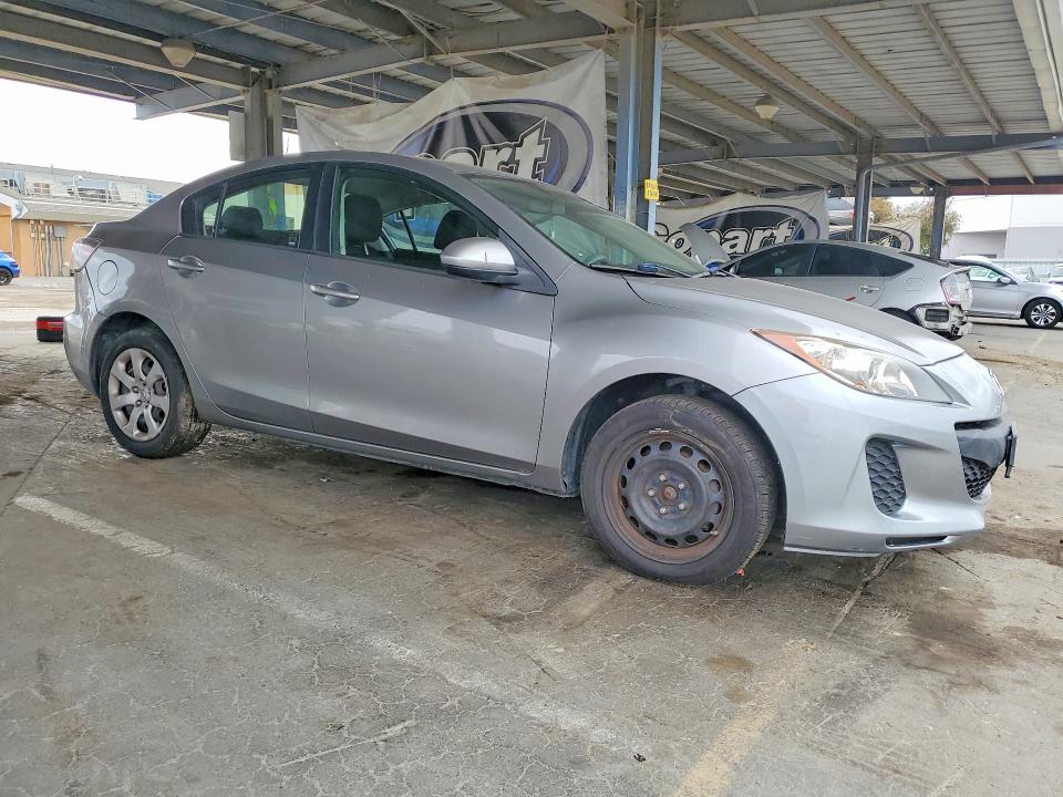 59907906 :رقم المزاد ، JM1BL1TG9D1728642 vin ، 2013 Mazda 3 مزاد بيع