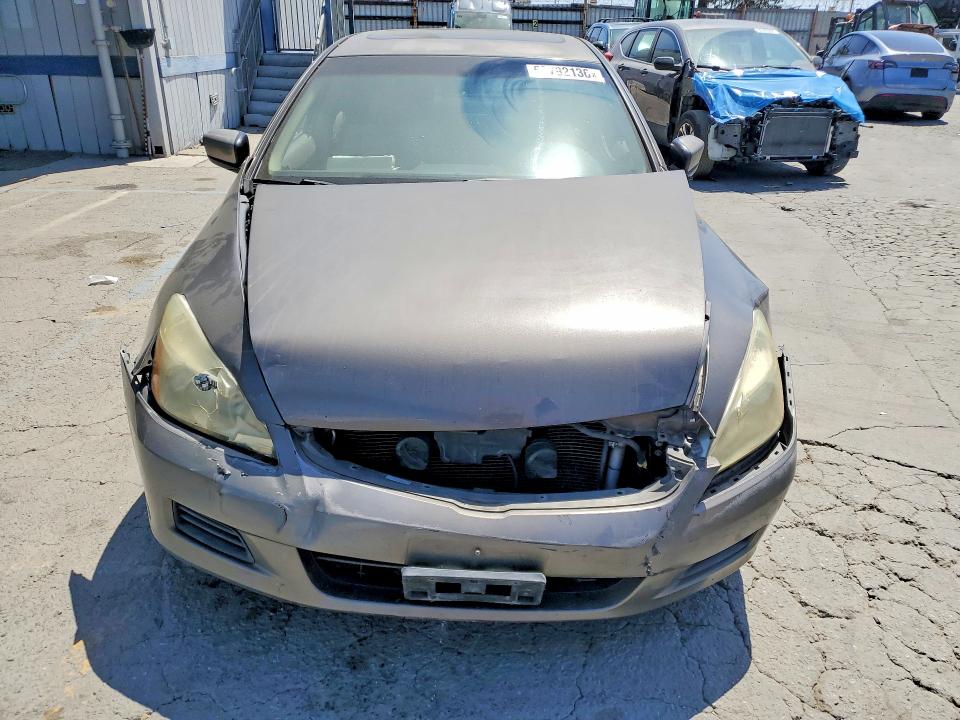 2006 Honda Accord მანქანა იყიდება აუქციონზე, vin: 1HGCM66886A002908, აუქციონის ნომერი: 62792136