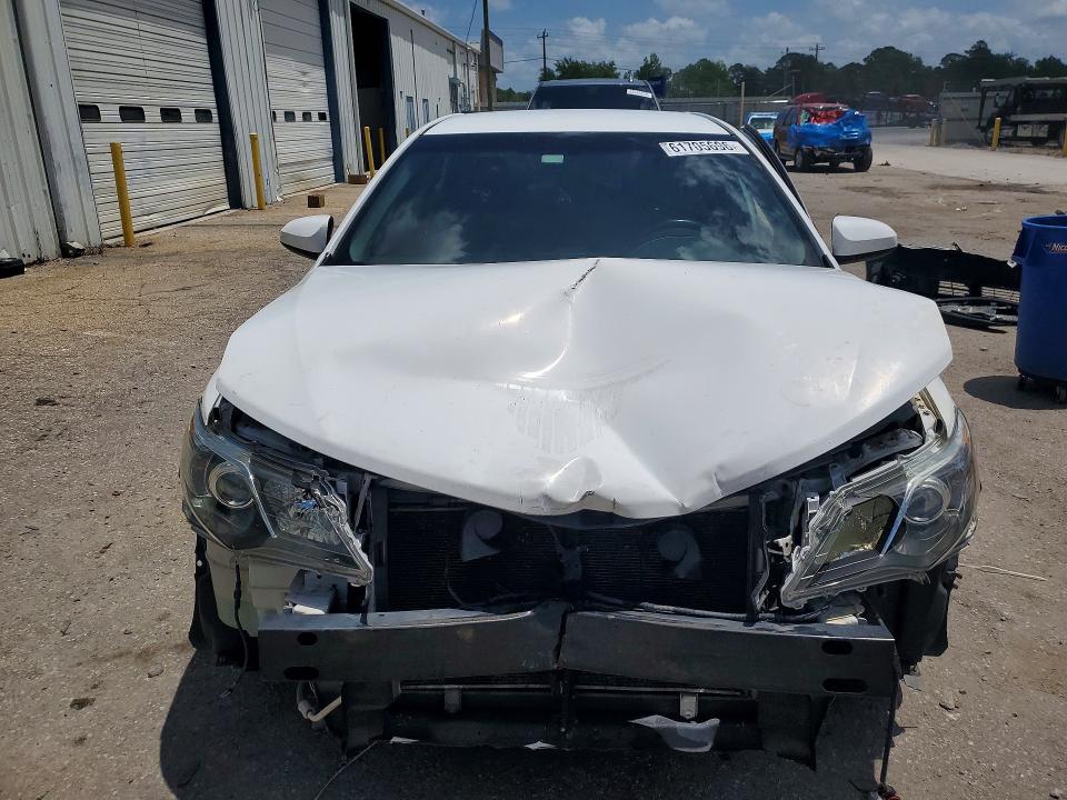 61705696 :رقم المزاد ، 4T1BF1FKXCU541233 vin ، 2012 Toyota Camry مزاد بيع