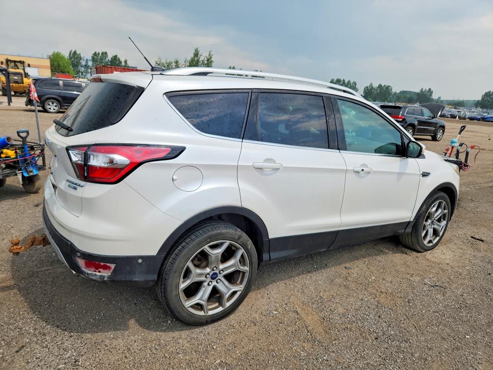 2017 Ford Escape მანქანა იყიდება აუქციონზე, vin: 1FMCU9J98HUA33248, აუქციონის ნომერი: 60137216