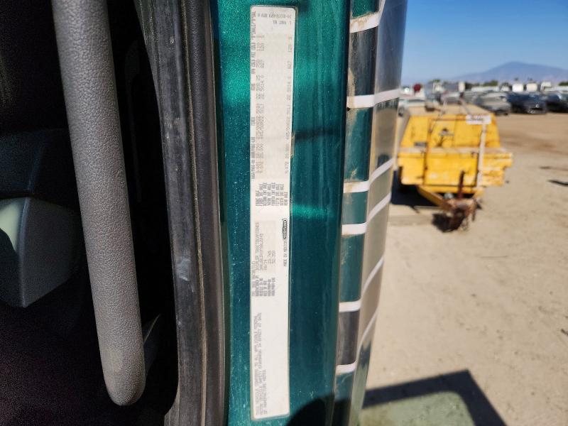 Продаж на аукціоні авто 2015 Freightliner Cascadia, vin: 3AKJGLDV1FSGL2245, номер лоту: 73745605
