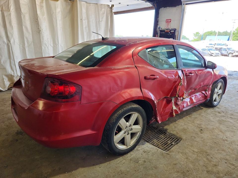 61006026 :رقم المزاد ، 1C3CDZCB0CN137003 vin ، 2012 Dodge Avenger مزاد بيع