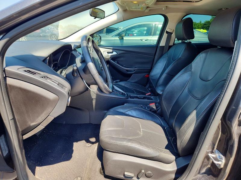 60987466 :رقم المزاد ، 1FADP3F29GL275484 vin ، 2016 Ford Focus مزاد بيع
