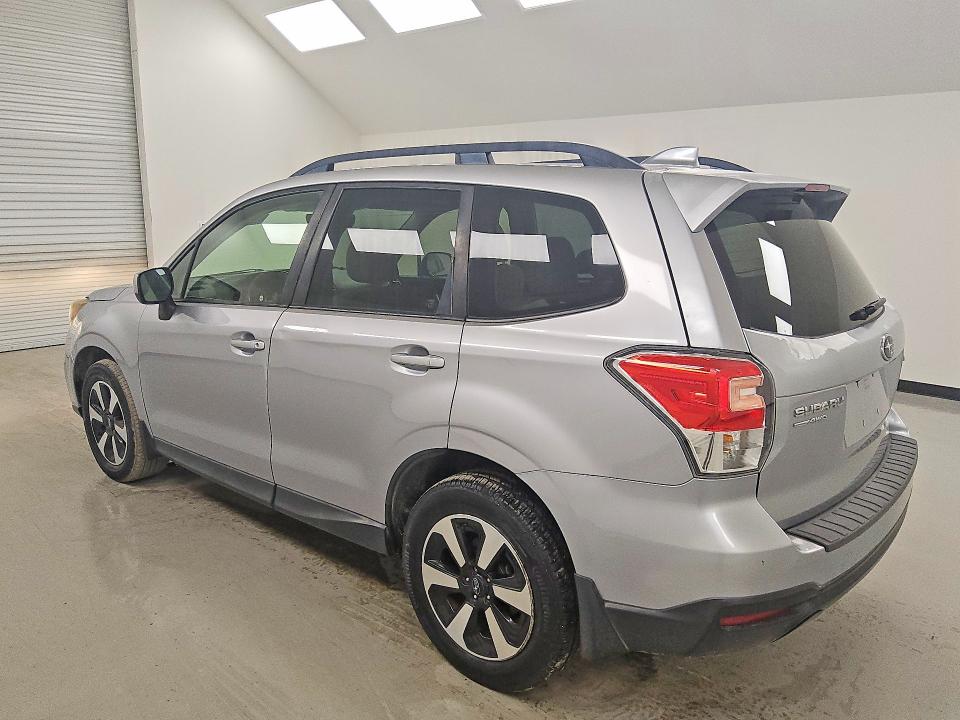 2017 Subaru Forester მანქანა იყიდება აუქციონზე, vin: JF2SJAEC1HH410691, აუქციონის ნომერი: 61805286