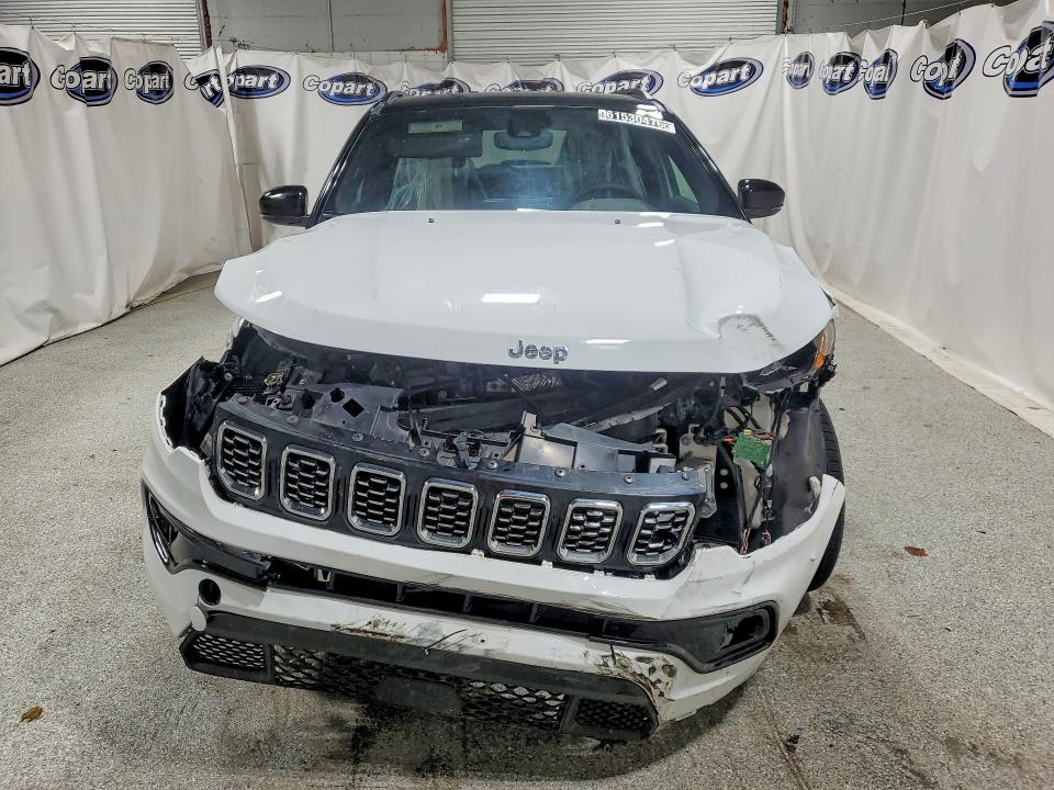 2025 Jeep Compass მანქანა იყიდება აუქციონზე, vin: 3C4NJDCNXST581532, აუქციონის ნომერი: 61530476