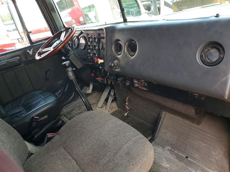 1993 International 9300 მანქანა იყიდება აუქციონზე, vin: 2HSFBMZR9PC070345, აუქციონის ნომერი: 58374946