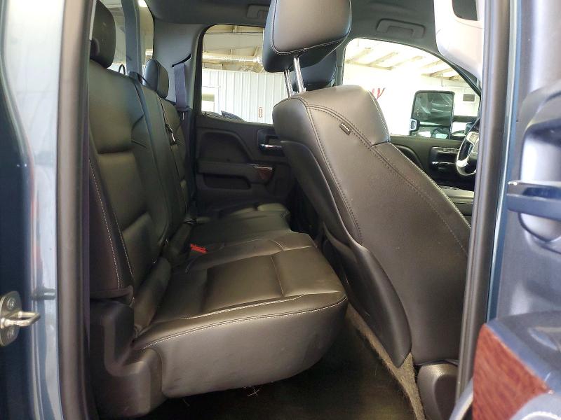 60279326 :رقم المزاد ، 1GT22ZEG6FZ106230 vin ، 2015 Gmc Sierra مزاد بيع