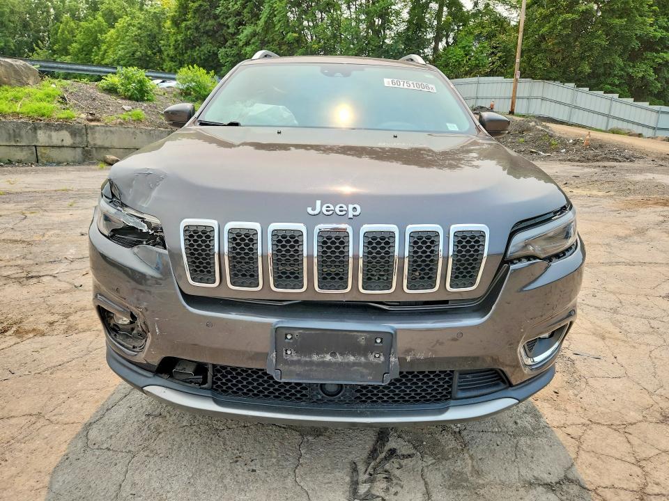 60751006 :رقم المزاد ، 1C4PJMDX2KD124745 vin ، 2019 Jeep Cherokee مزاد بيع