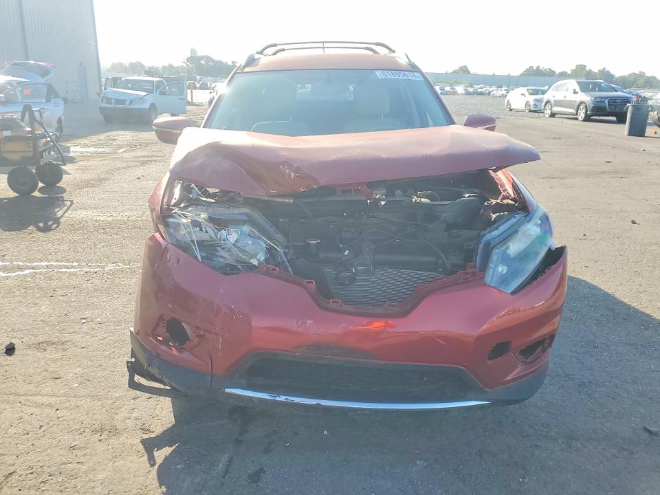 61895616 :رقم المزاد ، KNMAT2MT0FP555719 vin ، 2015 Nissan Rogue مزاد بيع