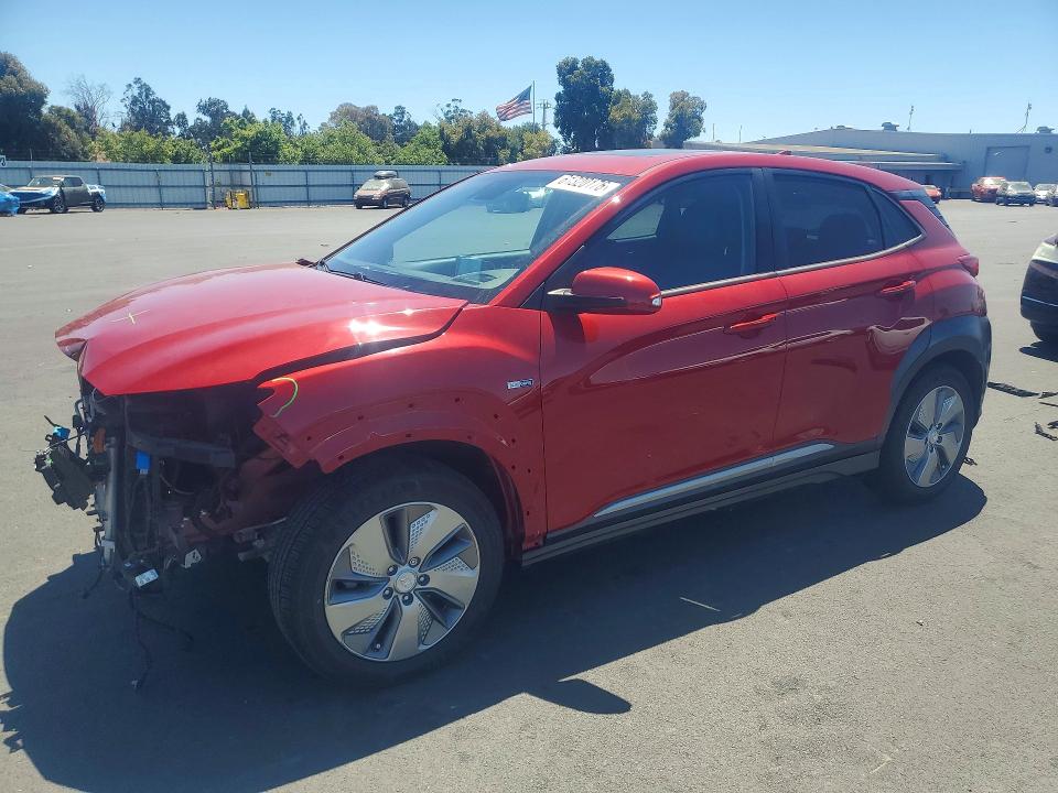 61320176 :رقم المزاد ، KM8K53AG8LU082270 vin ، 2020 Hyundai Kona مزاد بيع