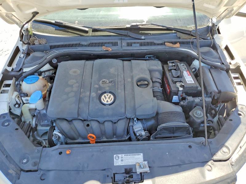 60292986 :رقم المزاد ، 3VWDZ7AJ0BM341502 vin ، 2011 Volkswagen Jetta مزاد بيع