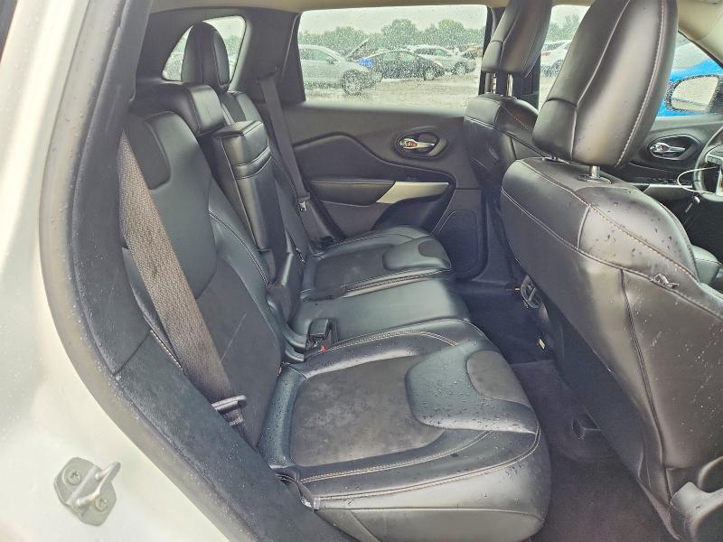 62476696 :رقم المزاد ، 1C4PJLLXXJD580700 vin ، 2018 Jeep Cherokee مزاد بيع