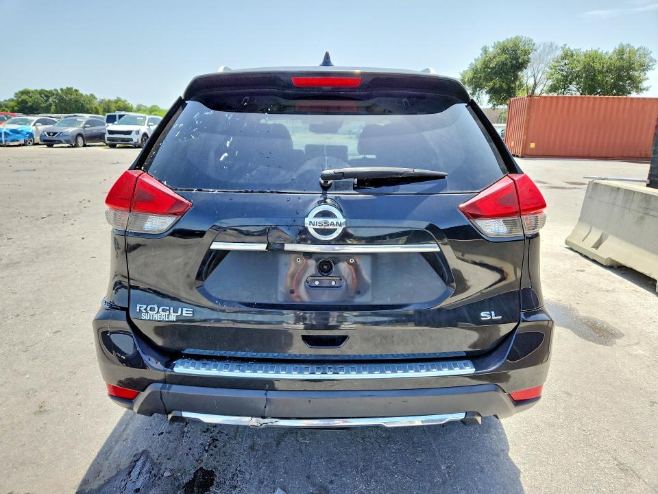 2017 Nissan Rogue მანქანა იყიდება აუქციონზე, vin: JN8AT2MTXHW143921, აუქციონის ნომერი: 60891436