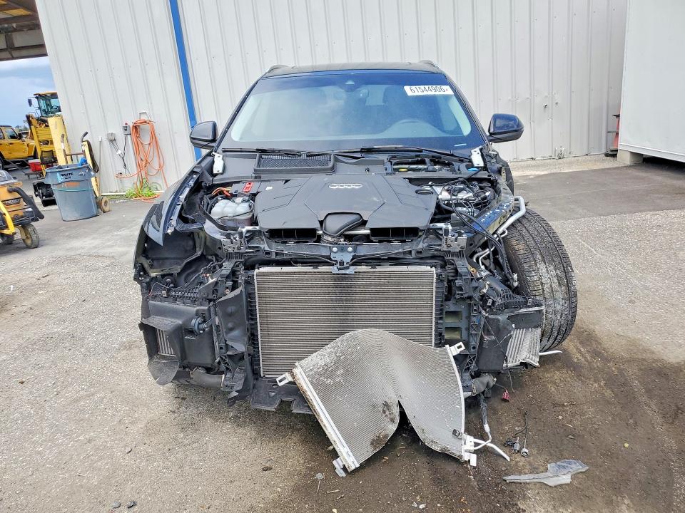 2023 Audi Q8 მანქანა იყიდება აუქციონზე, vin: WA1EVBF19PD045244, აუქციონის ნომერი: 61544906
