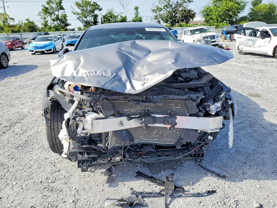 60437826 :رقم المزاد ، KNAG64J71S5364852 vin ، 2025 Kia K5 مزاد بيع