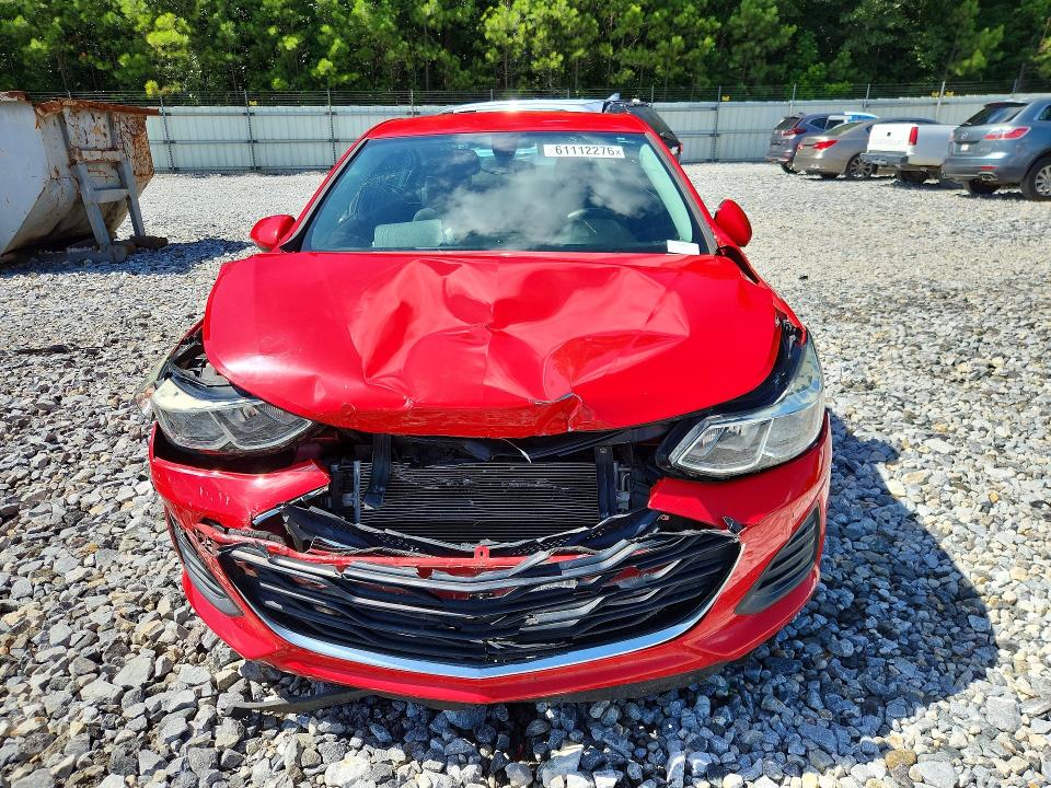 61112276 :رقم المزاد ، 1G1BC5SM8K7125912 vin ، 2019 Chevrolet Cruze مزاد بيع