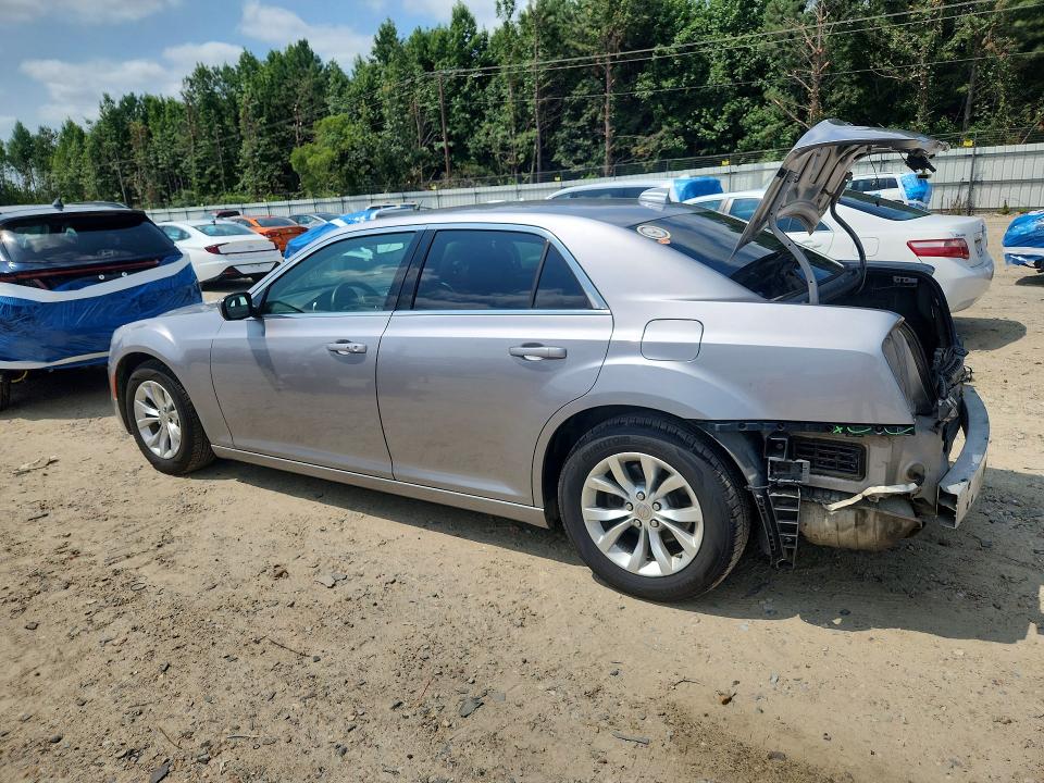 Продаж на аукціоні авто 2015 Chrysler 300, vin: 2C3CCAAG4FH807328, номер лоту: 62480906