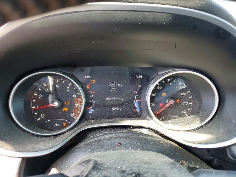60643986 :رقم المزاد ، 3C4NJDCB8JT418723 vin ، 2018 Jeep Compass مزاد بيع