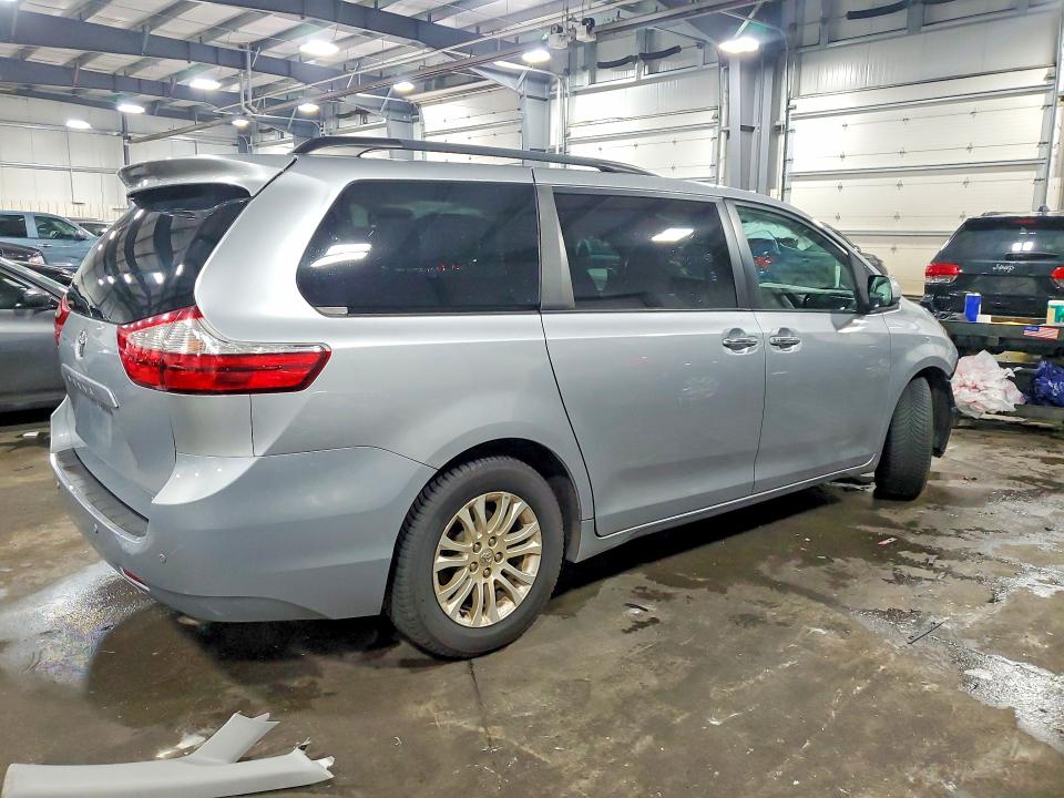 Aukcja sprzedaży 2016 Toyota Sienna, vin: 5TDYK3DC5GS757650, numer aukcji: 59591186