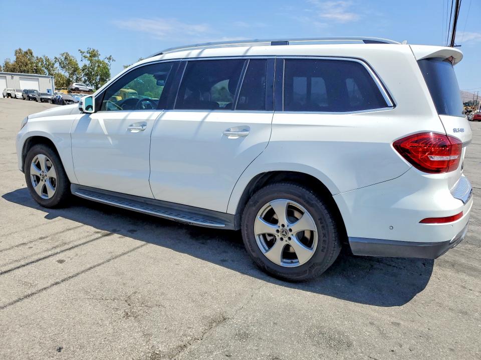 61817136 :رقم المزاد ، 4JGDF6EE9HA916765 vin ، 2017 Mercedes-benz Gls مزاد بيع