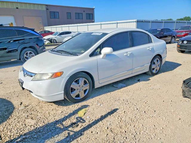 Auction sale of the 2008 Honda Civic, vin: 1HGFA16558L105905, lot number: 60622756