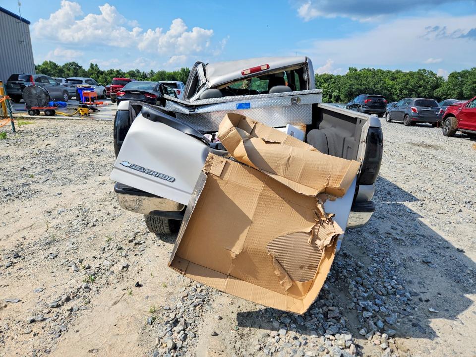 2005 Chevrolet Silverado მანქანა იყიდება აუქციონზე, vin: 1GCEK19B45E210184, აუქციონის ნომერი: 59111716
