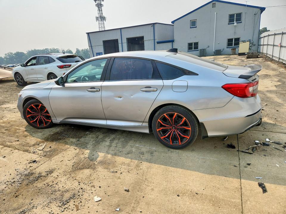 Aukcja sprzedaży 2018 Honda Accord, vin: 1HGCV1F30JA042820, numer aukcji: 61596176
