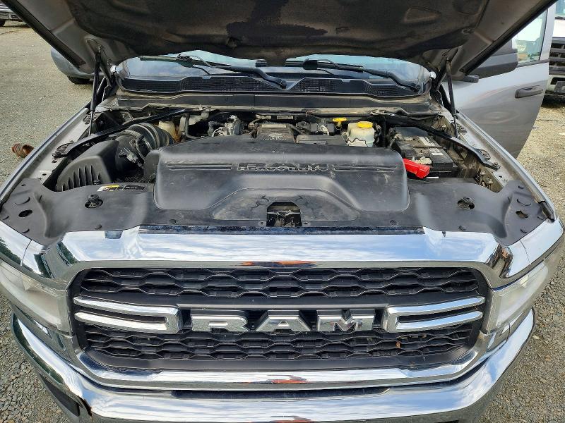 59877036 :رقم المزاد ، 3C63RRGLXKG675013 vin ، 2019 Ram 3500 مزاد بيع