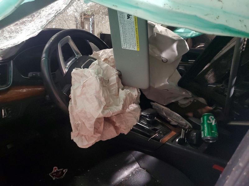 60239116 :رقم المزاد ، WA1EAAFY2N2129353 vin ، 2022 Audi Q5 مزاد بيع