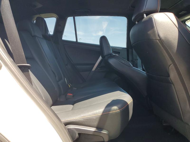 62676826 :رقم المزاد ، 2T3NFREV5GW305142 vin ، 2016 Toyota Rav4 مزاد بيع