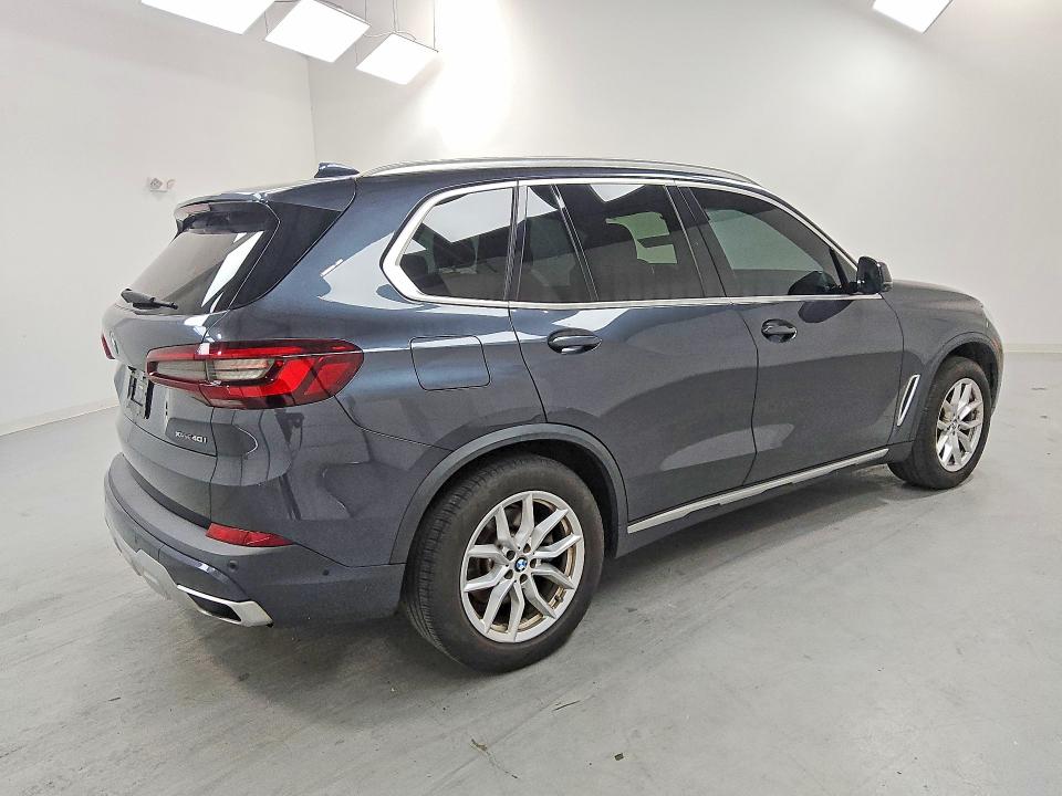 Продажа на аукционе авто 2021 Bmw X5, vin: 5UXCR6C06M9E38168, номер лота: 59137916