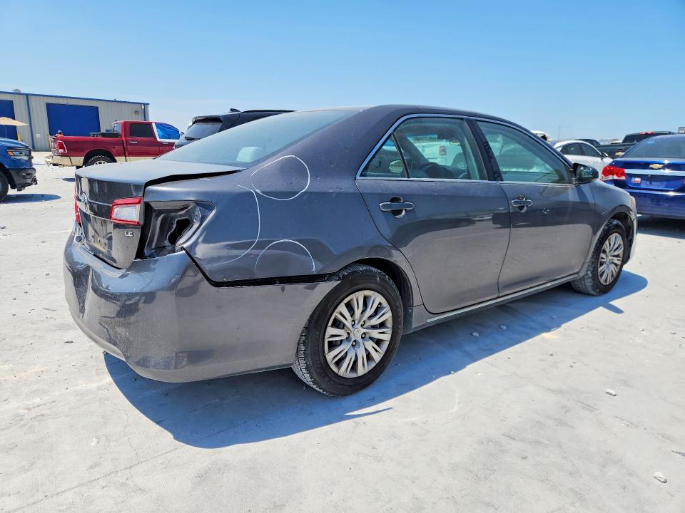59972446 :رقم المزاد ، 4T1BF1FK8EU401099 vin ، 2014 Toyota Camry مزاد بيع