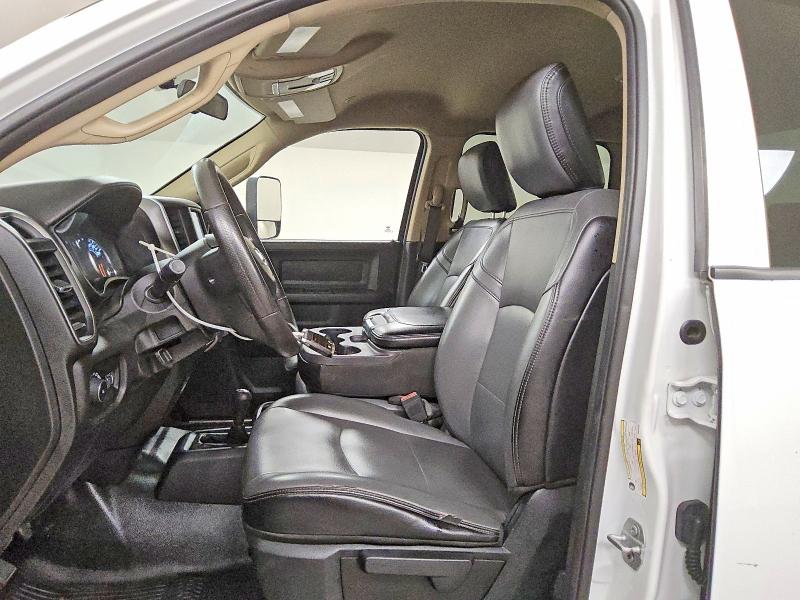 59919416 :رقم المزاد ، 3C6UR5CJ2KG512700 vin ، 2019 Ram 2500 مزاد بيع