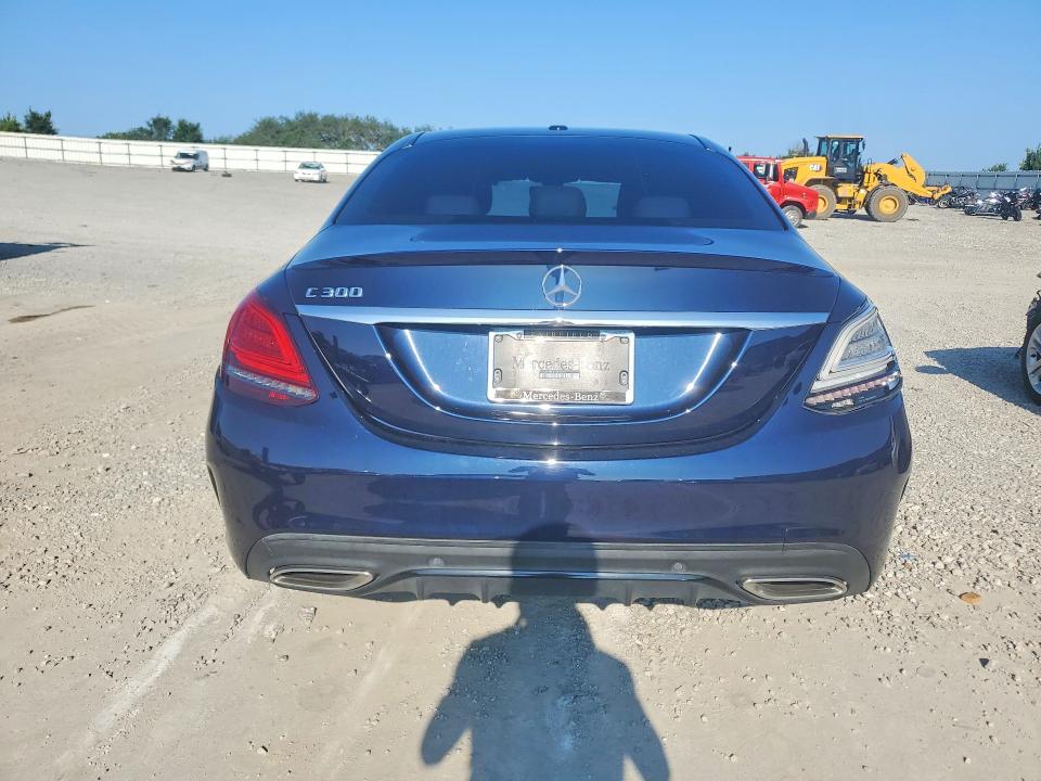 2020 Mercedes-benz C მანქანა იყიდება აუქციონზე, vin: 55SWF8DB6LU327252, აუქციონის ნომერი: 62146246