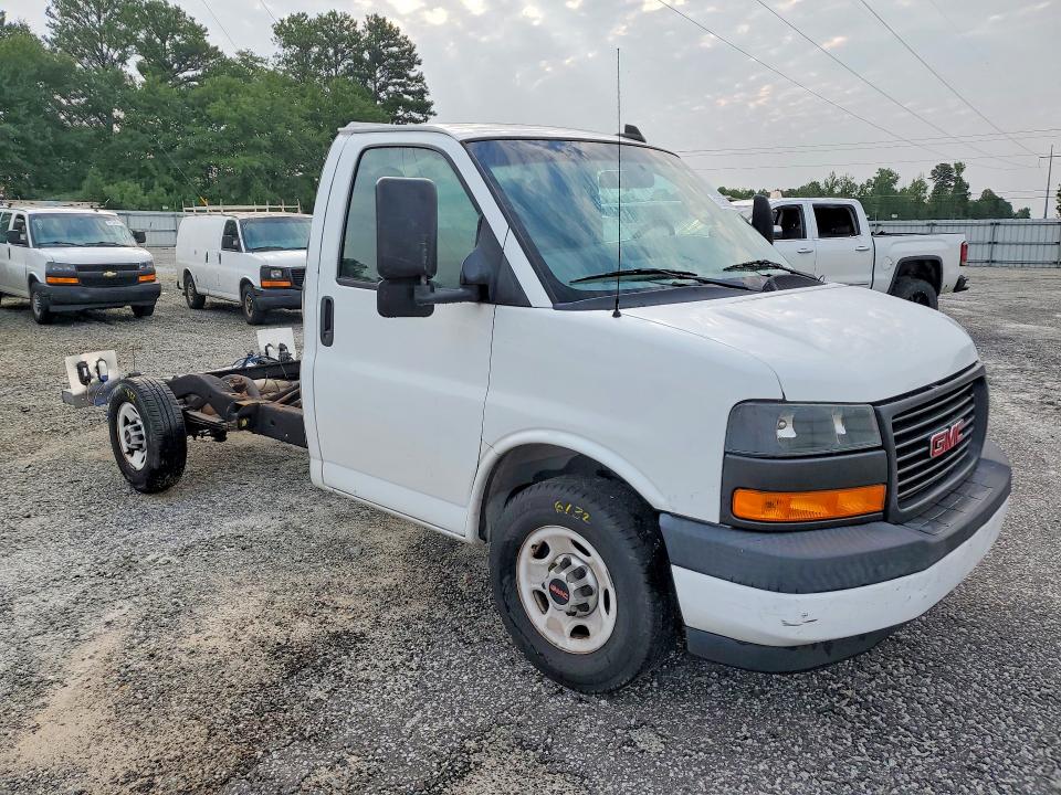 60950656 :رقم المزاد ، 1GDY7RFGXL1218707 vin ، 2020 Gmc Savana مزاد بيع