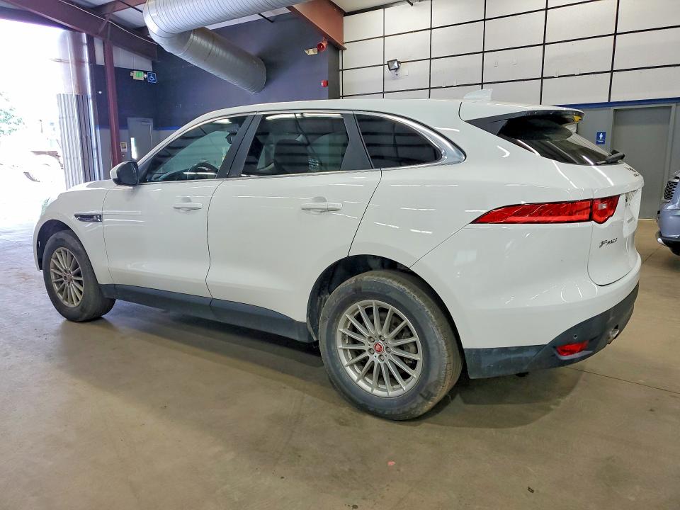 60842426 :رقم المزاد ، SADCS2FXXKA356710 vin ، 2019 Jaguar F-pace مزاد بيع