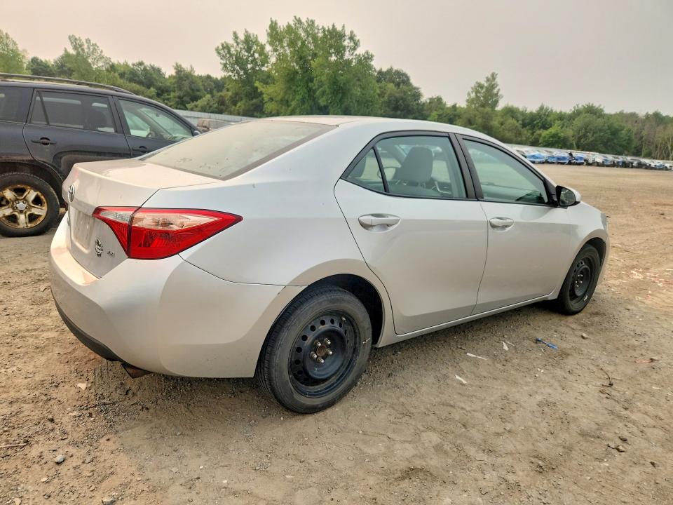 Продажа на аукционе авто 2017 Toyota Corolla, vin: 2T1BURHE6HC830226, номер лота: 60947226