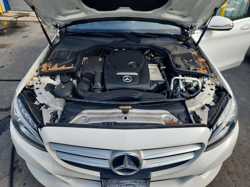 2018 Mercedes-benz C მანქანა იყიდება აუქციონზე, vin: WDDWF4KB1JR409464, აუქციონის ნომერი: 61724556