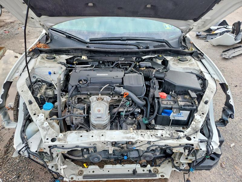 60013666 :رقم المزاد ، 1HGCR2F34HA243592 vin ، 2017 Honda Accord مزاد بيع