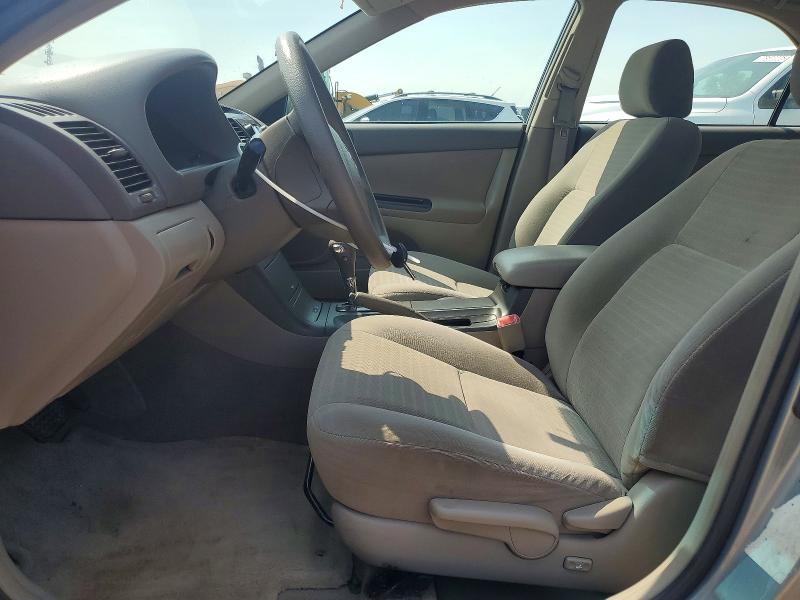 61178406 :رقم المزاد ، 4T1BE32K95U553042 vin ، 2005 Toyota Camry مزاد بيع