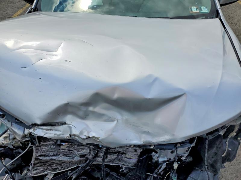 2012 Toyota Camry Hybrid მანქანა იყიდება აუქციონზე, vin: 4T1BD1FK3CU022238, აუქციონის ნომერი: 62985136