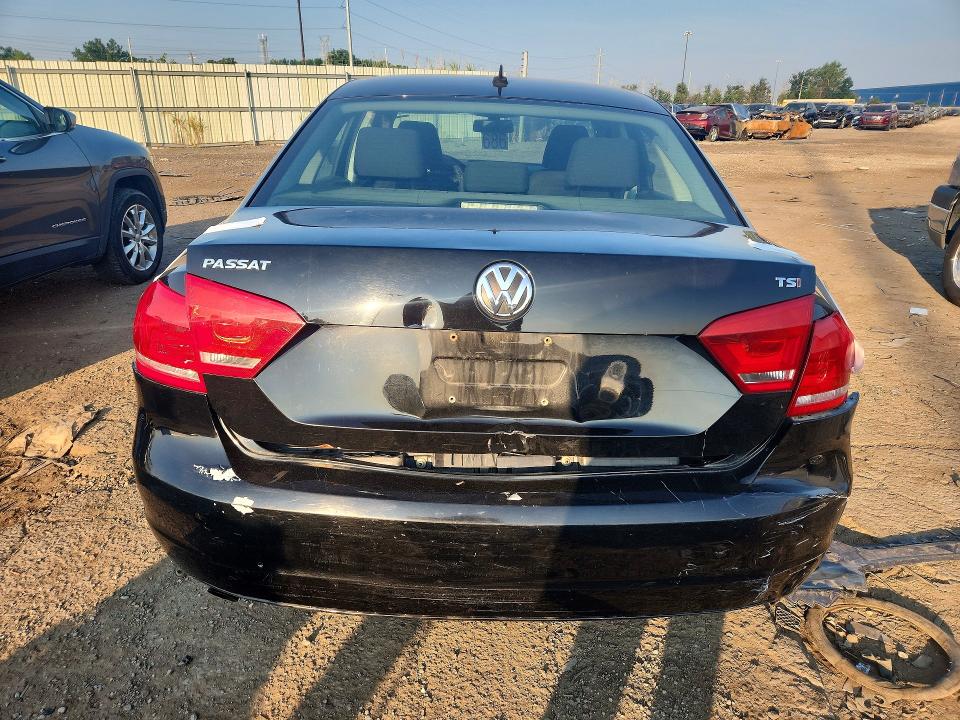 Продажа на аукционе авто 2015 Volkswagen Passat, vin: 1VWAS7A38FC081124, номер лота: 62820436