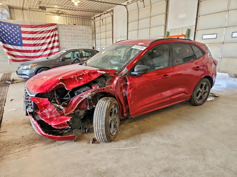 59252086 :رقم المزاد ، 1FMCU0MN8PUA73820 vin ، 2023 Ford Escape مزاد بيع